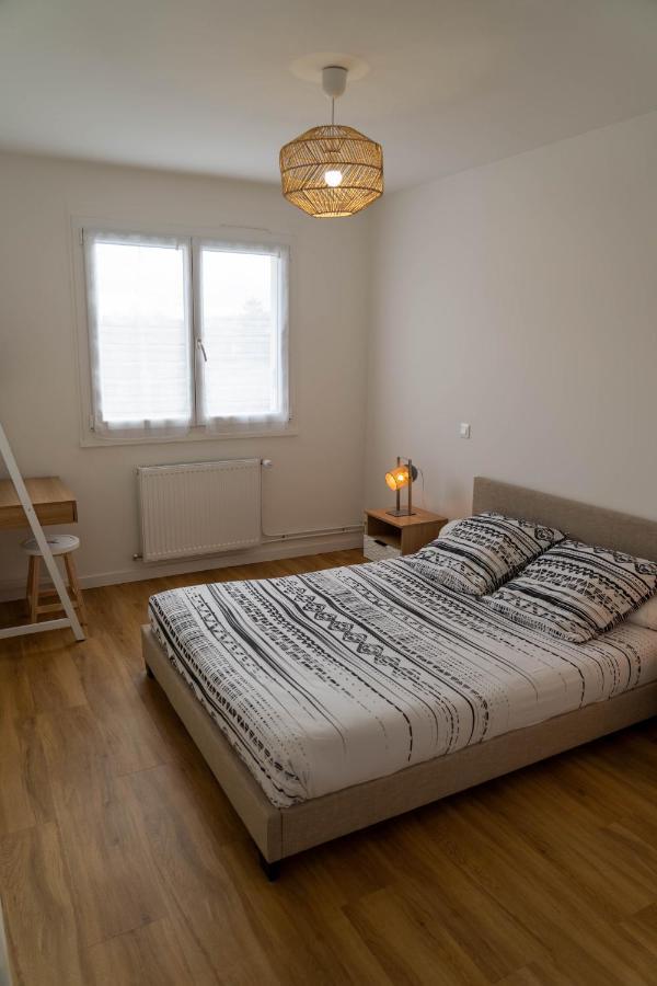 Casa Ragazzi - Meuble De Tourisme Classe 2 Etoiles - Refait A Neuf - Calme - Parking Gratuit A Proximite Lempdes Eksteriør bilde